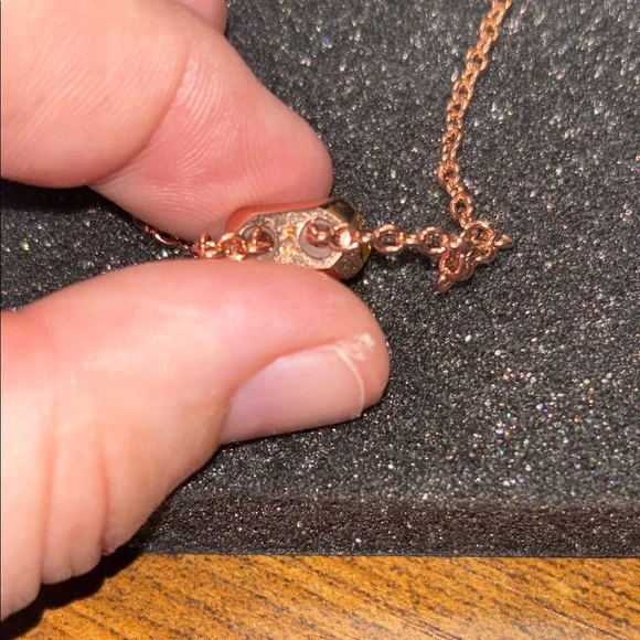 Kendra Scott NWT Elaina Rose Gold Adjustable bracelet in iridescent drusy - Picture 4 of 5